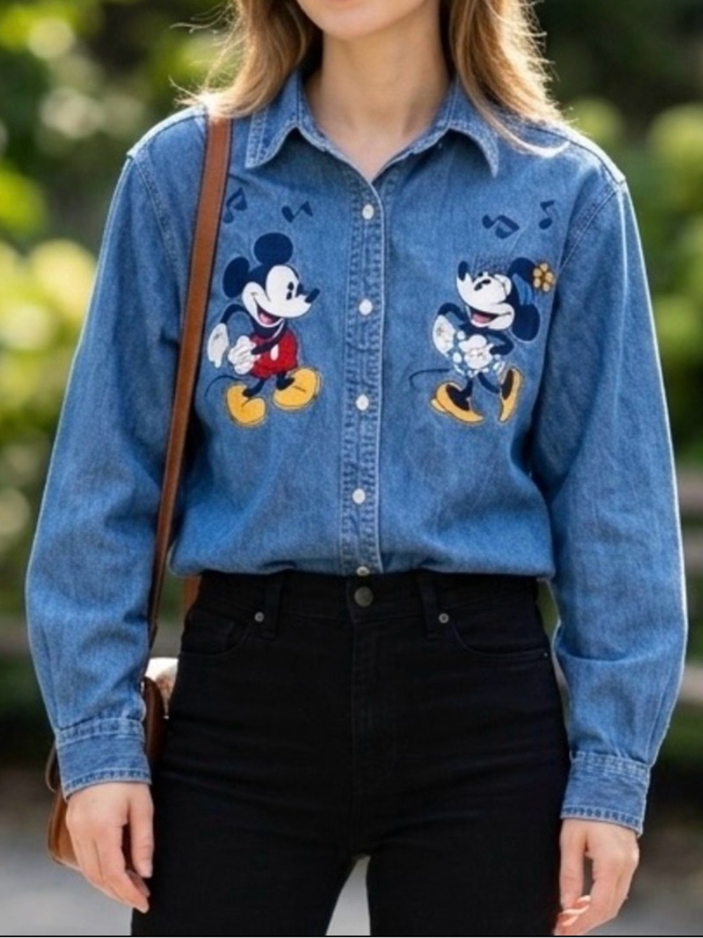 1990s Vintage Disney Store Mickey Minnie Mouse Embroidered Denim Shirt Small